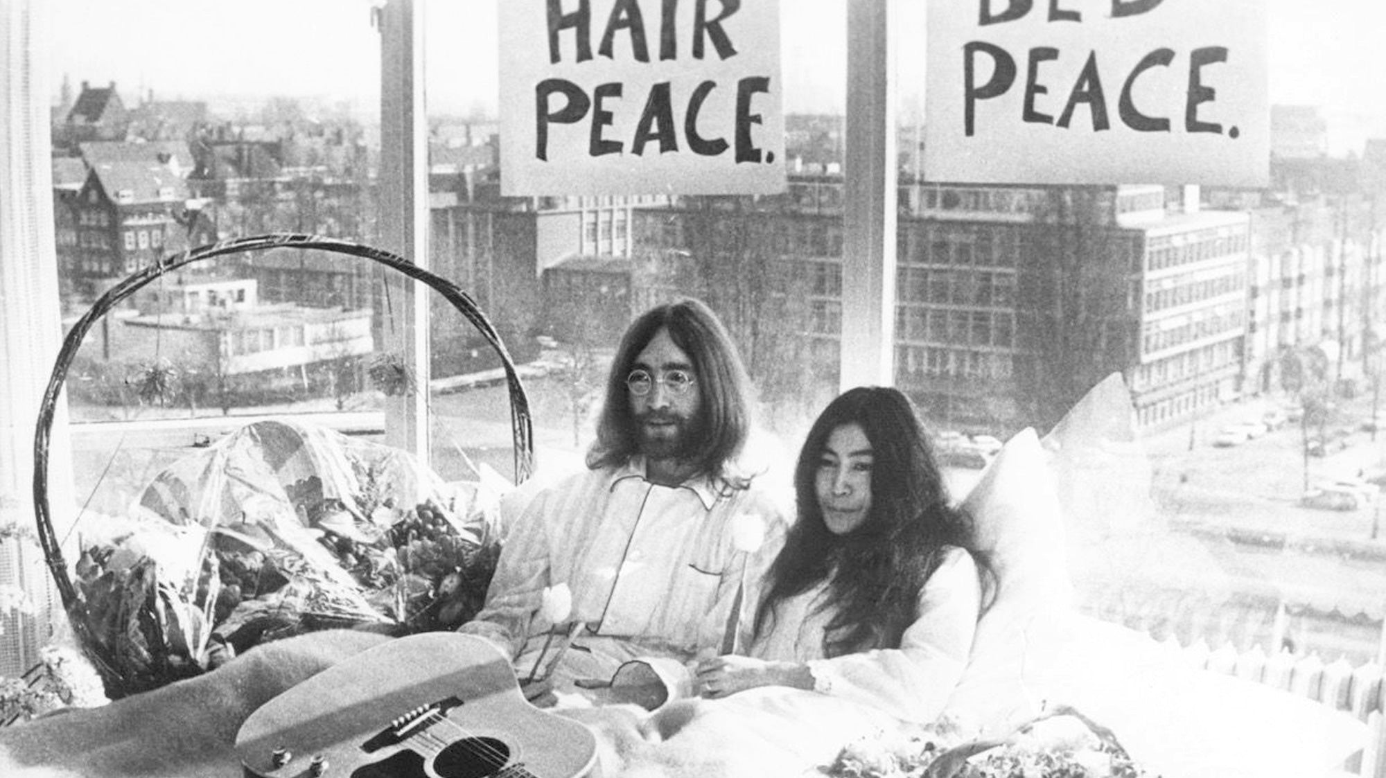 Province of Canada - John Lennon and Yoko Ono in Montreal - The Paper Blog