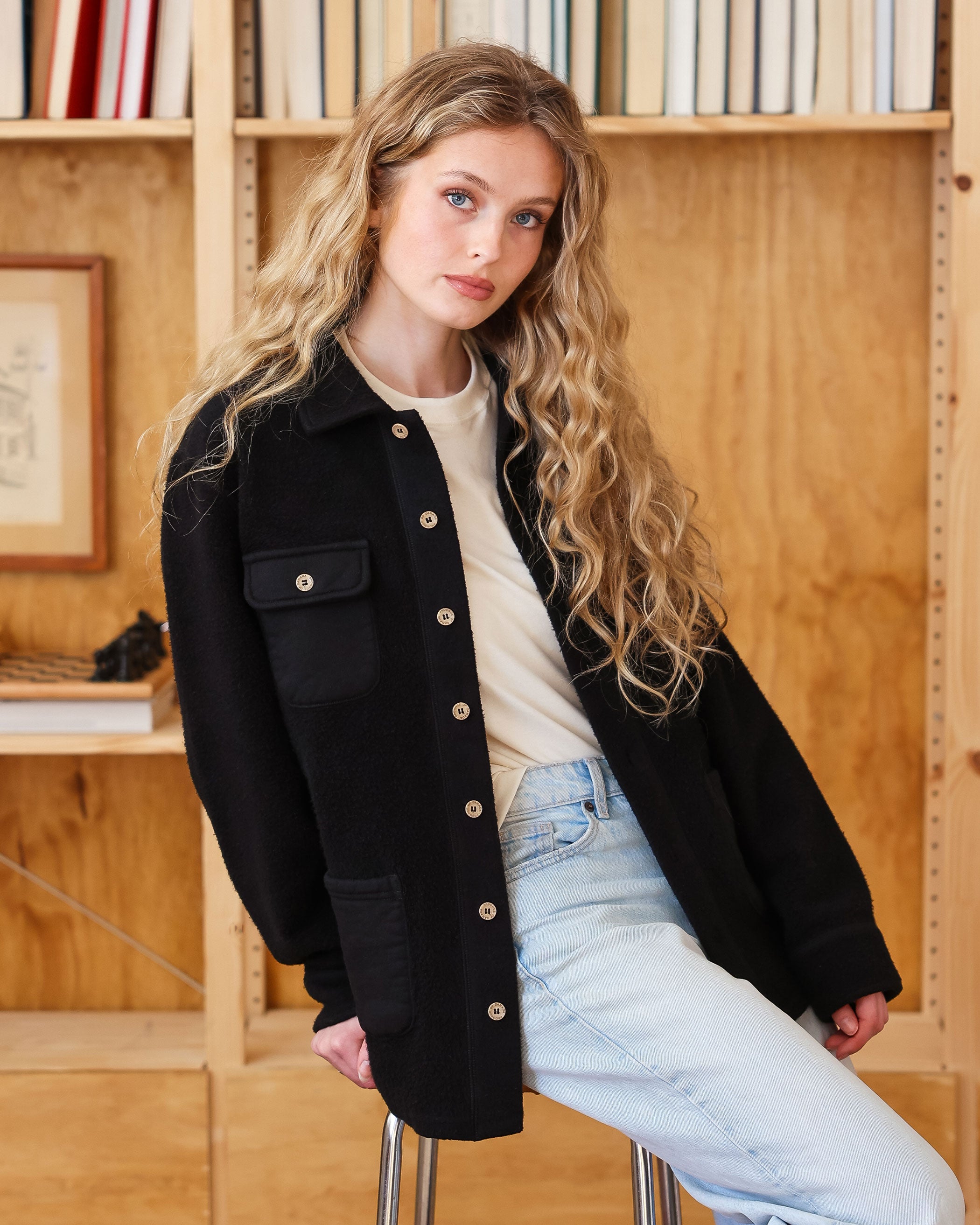 Made in Canada 100% Cotton Reverse Fleece Overshirt Black - Unisex - Province of Canada 