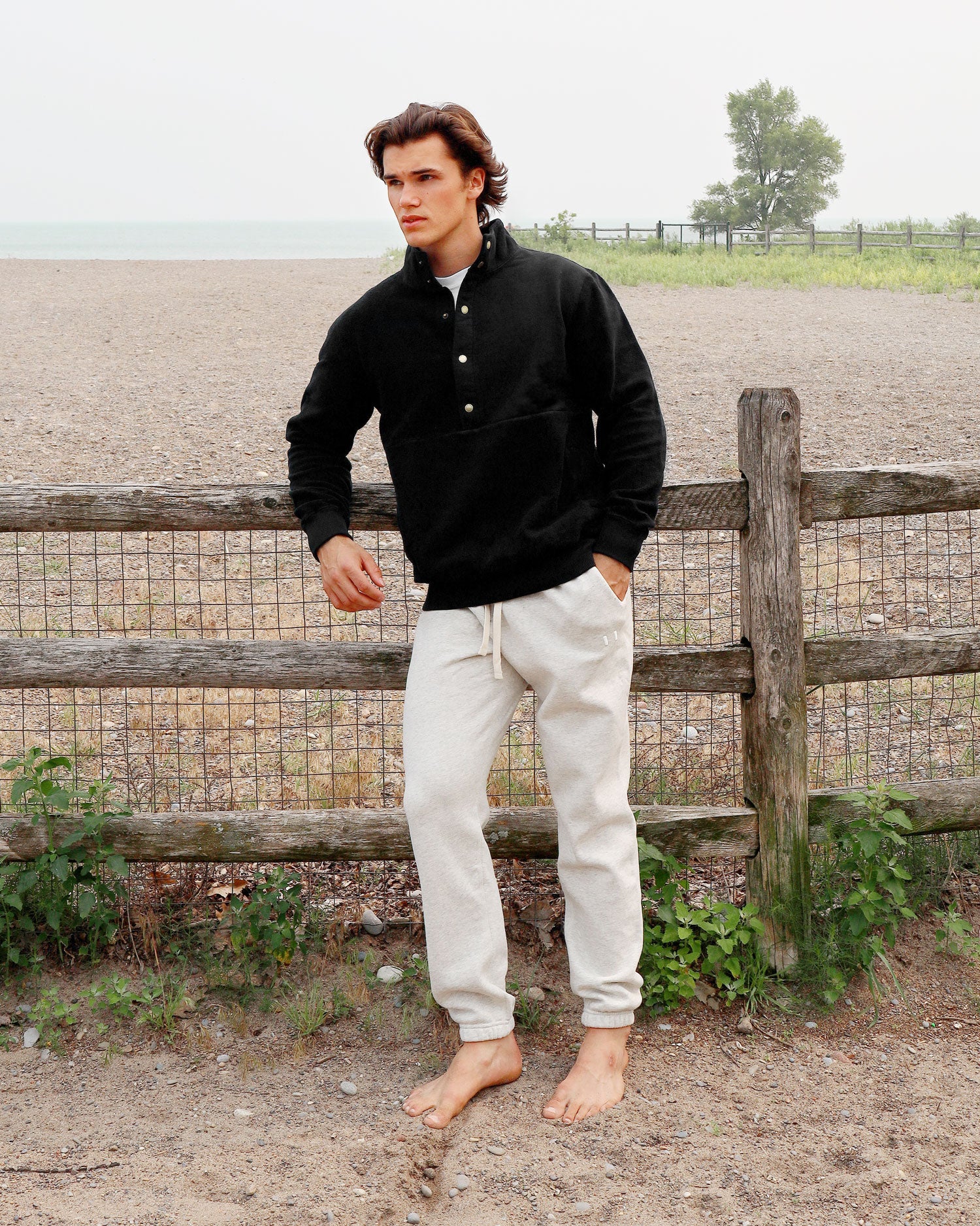 Made in Canada Reverse Fleece Pullover Black Unisex - Province of Canada