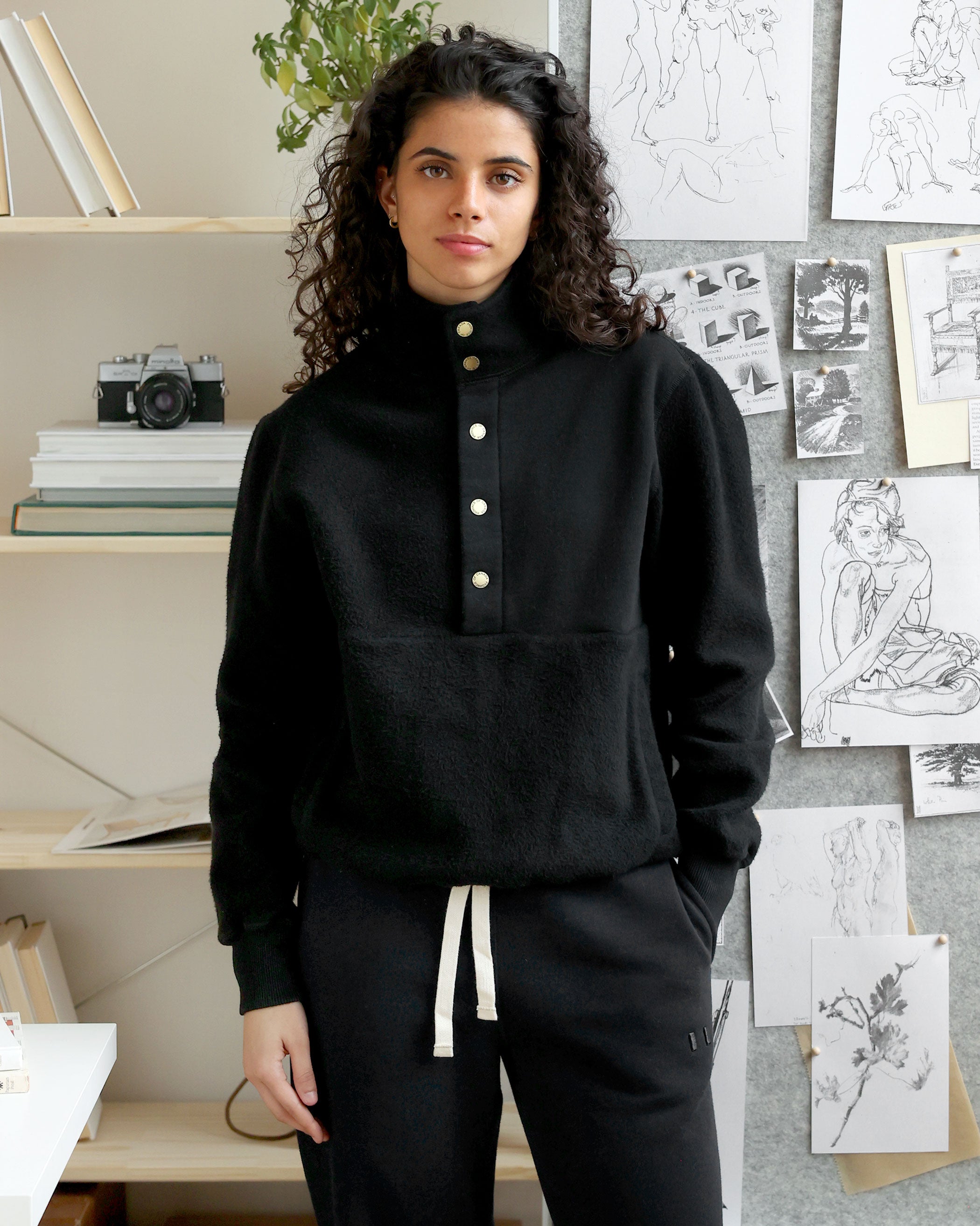 Made in Canada Reverse Fleece Pullover Black Unisex - Province of Canada