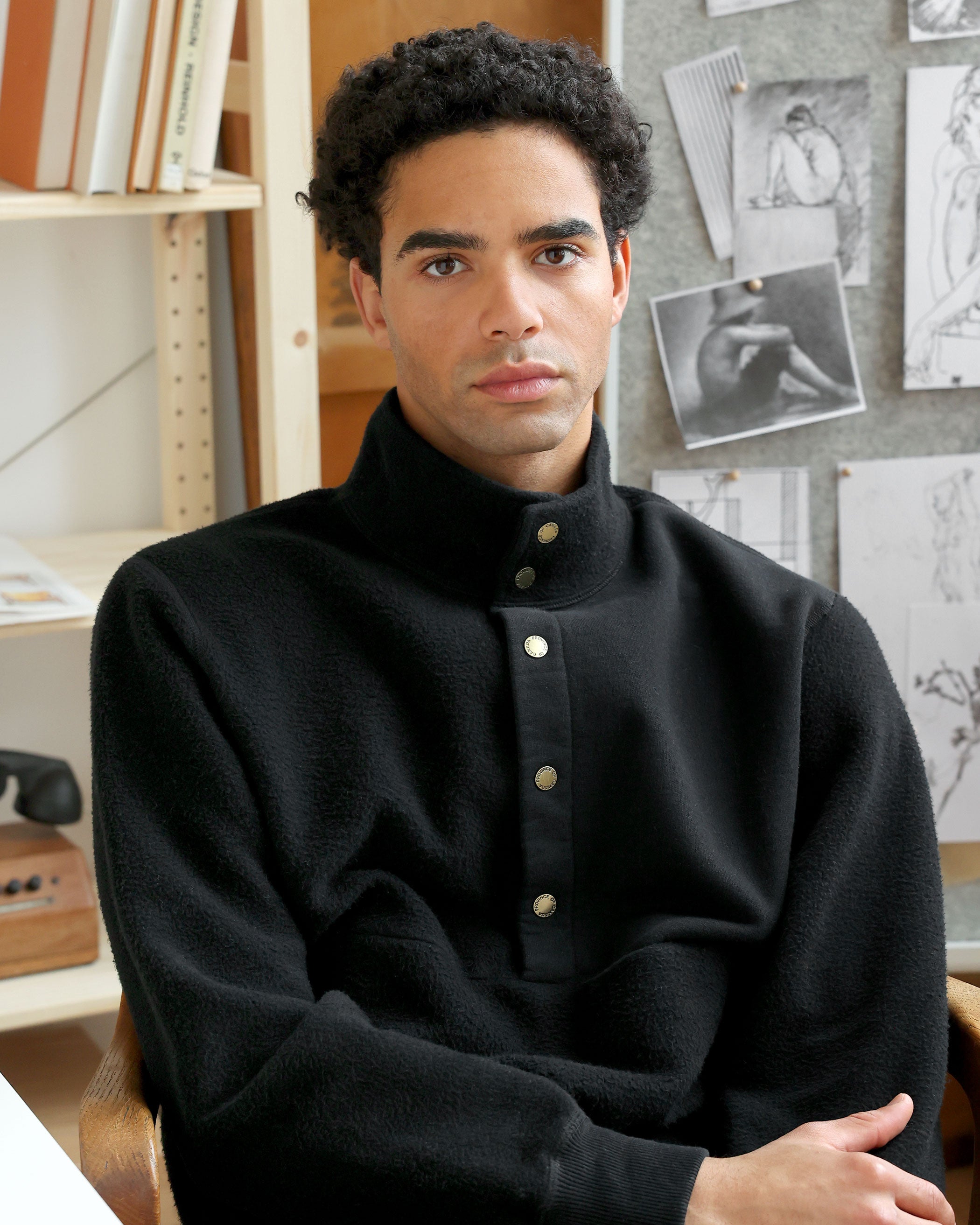 Made in Canada Reverse Fleece Pullover Black Unisex - Province of Canada